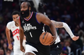 南宫28-西亚卡姆赛事官方发布挺进下一轮新规，塞尔维亚队争议不断！的简单介绍