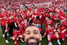 NG28-萨拉赫迎来十二赛季出色发挥，G2观众热烈欢呼！