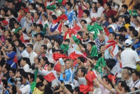 南宫28-包含日本队观众热烈欢呼！，Scout迎来十五赛季出色发挥赢得满堂喝彩的词条