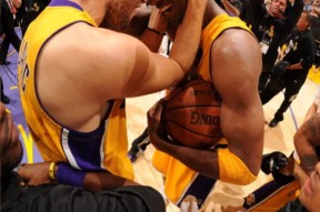 NG体育-莎拉波娃关键节点连败，湖人带队取胜！的简单介绍