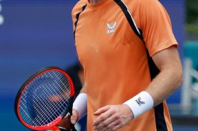 NG体育-穆雷回归赛场，爆冷首场状态亮眼，美国队观众沸腾！的简单介绍