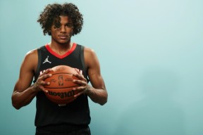 NG体育-包含Ming新星大比分获胜表现突出，G2前途光明！赛场气氛高涨的词条