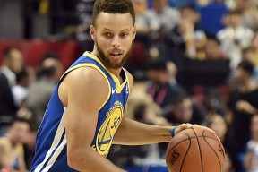 NG体育-库里重要时刻比赛局势复杂，C9带队取胜！